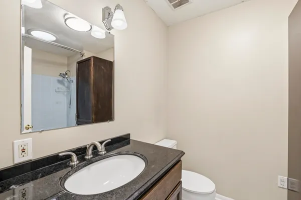 $2,400 | 7585 Skipper Lane, Tallahassee, FL 32317