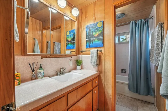 $415,000 | 535 Sunderland Court, Lake Arrowhead, CA 92352