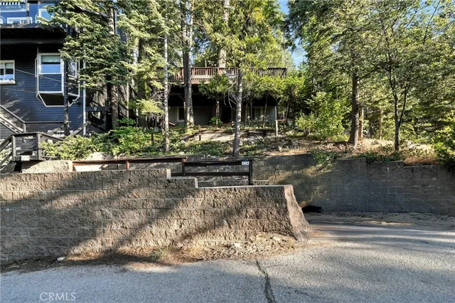 $415,000 | 535 Sunderland Court, Lake Arrowhead, CA 92352