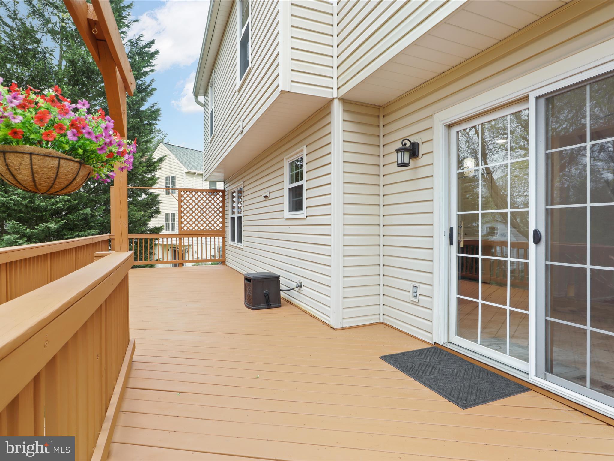 332 Silver Ridge Drive Sterling, VA 20164 - Photo 13 of 53 a view of a house with a balcony
