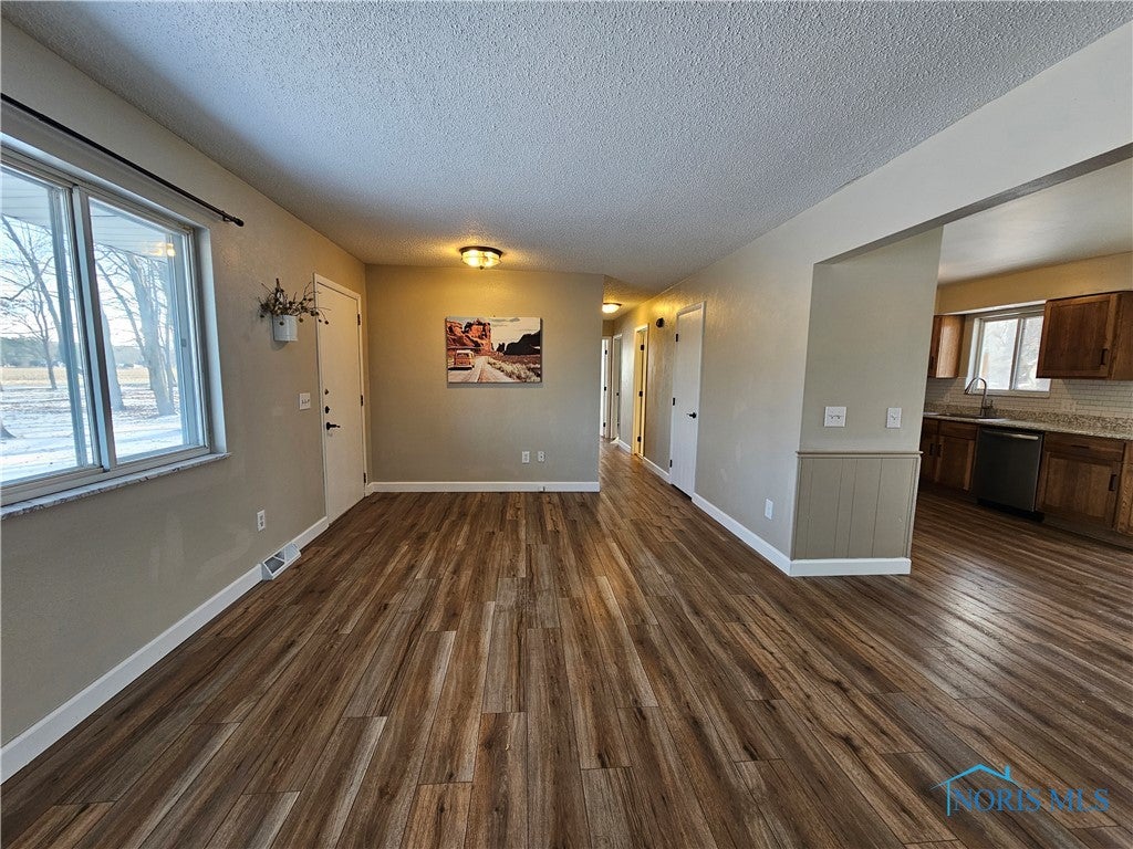 1802 Berkey Road Swanton, OH 43558 - Photo 10 of 35 Gallery Image 10