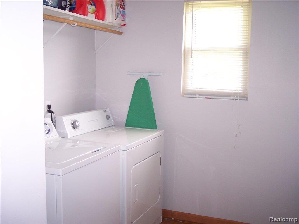 1107 Millville Road Lapeer, MI 48446 - Photo 13 of 14 Laundry.JPG