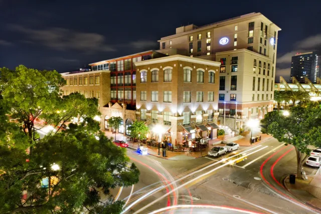 $649,900 | 530 K Street, Unit 303, San Diego, CA 92101