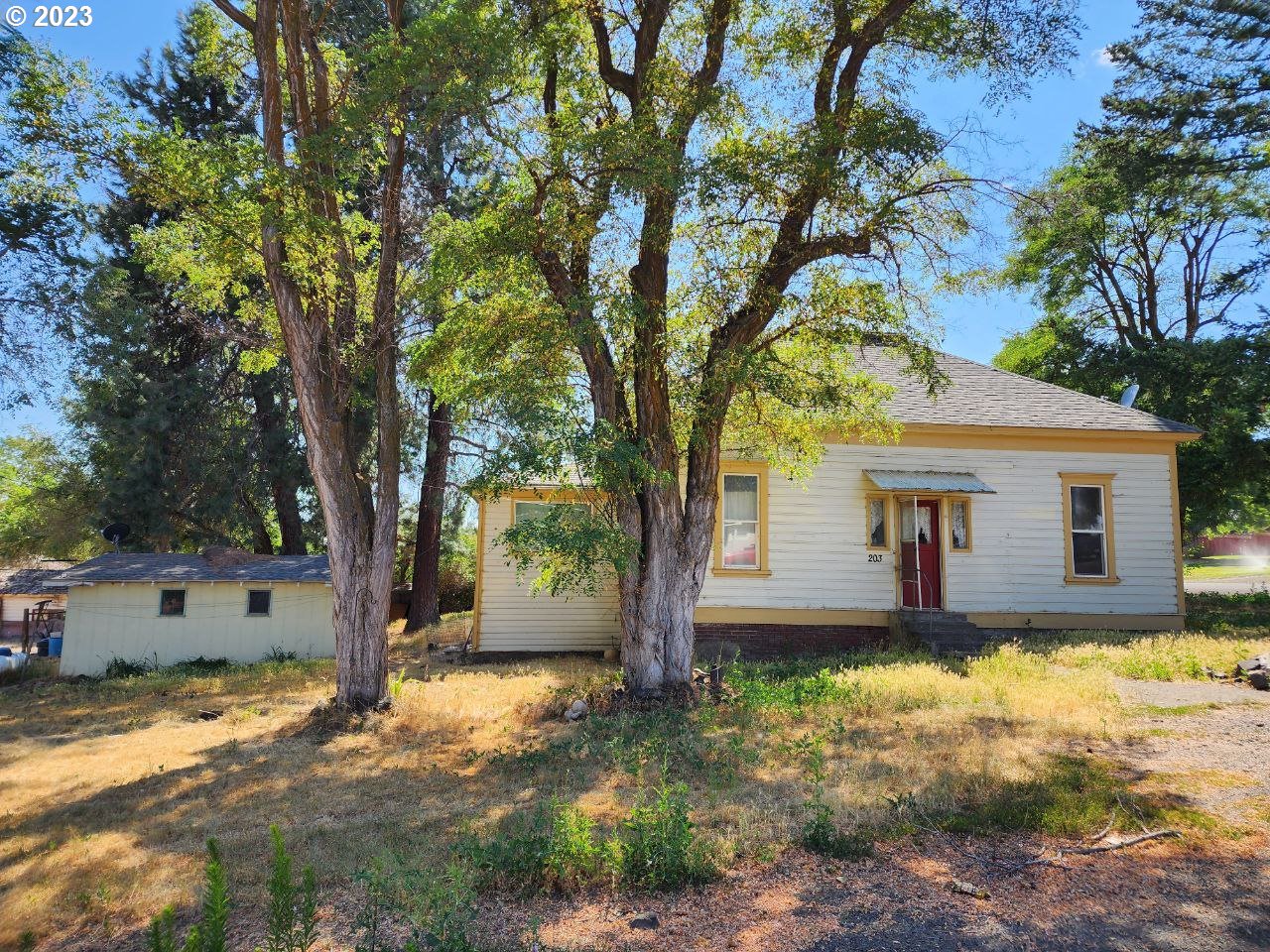 203 5th Street Moro, OR 97039 - Photo 1 of 15 Gallery Image 1