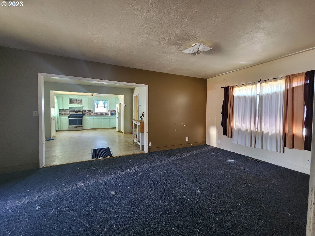 203 5th Street Moro, OR 97039 - Photo 6 of 15 Gallery Image 6