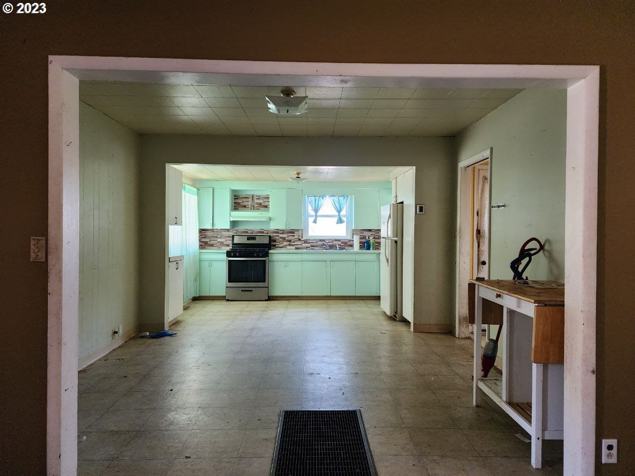 203 5th Street Moro, OR 97039 - Photo 7 of 15 Gallery Image 7