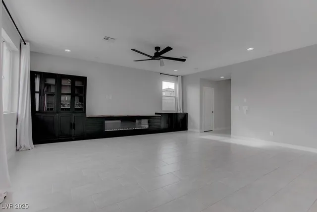 $2,750 | 8874 Howell Street, Las Vegas, NV 89166