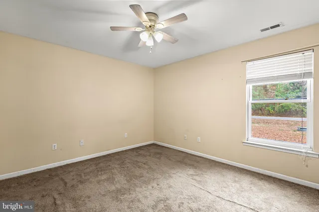 $2,000 | 16197 Thomas Road, Piney Point, MD 20674