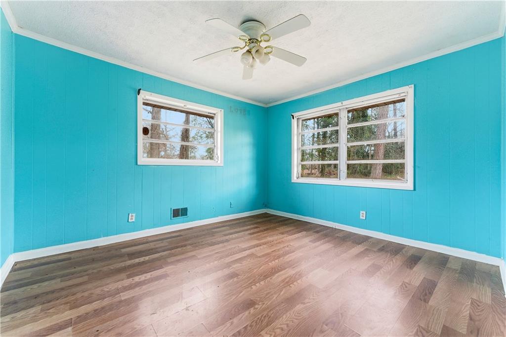 948 Powder Springs Street Marietta, GA 30064 - Photo 7 of 24 a view of empty room with window