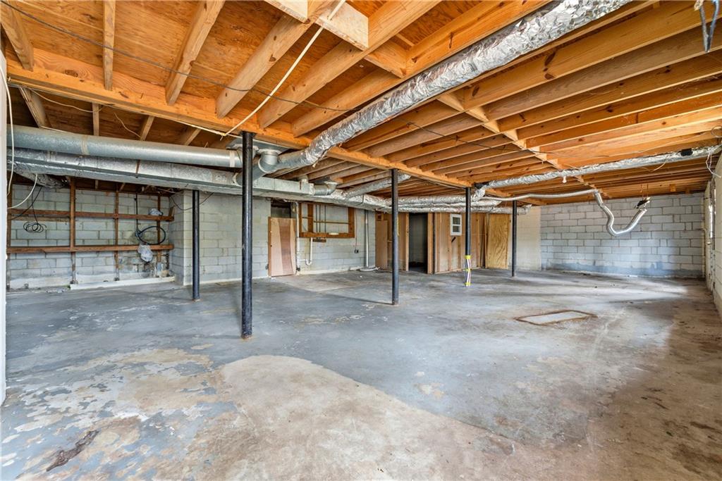 948 Powder Springs Street Marietta, GA 30064 - Photo 8 of 24 a view of a garage