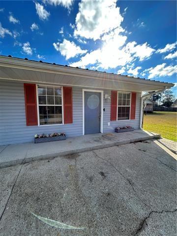 196 North La Russa Lane, Unit 4 Independence, LA 70443 - Photo 1 of 12