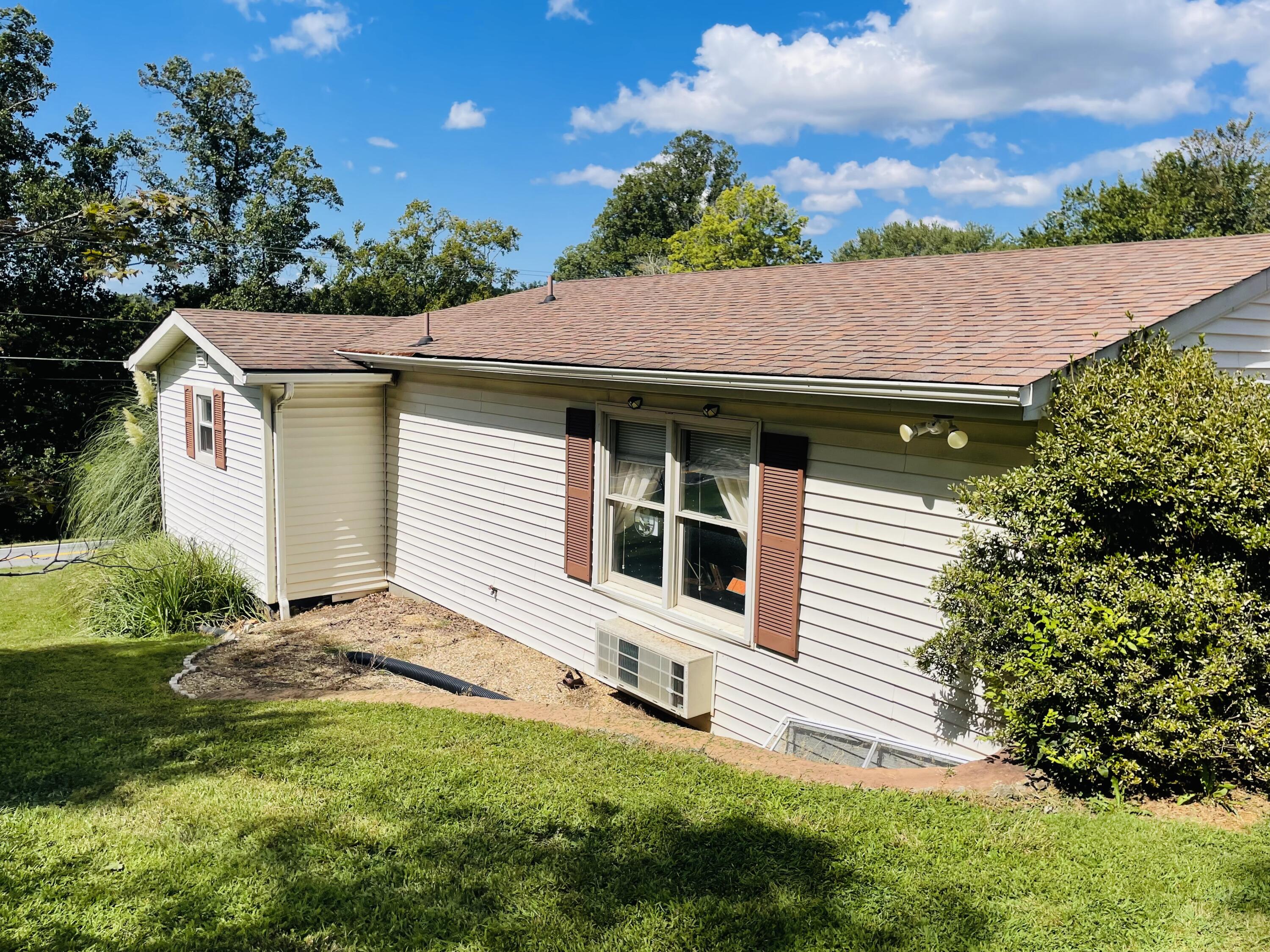 1035 Oyler Road Hardy, VA 24101 - Photo 45 of 70 back of home