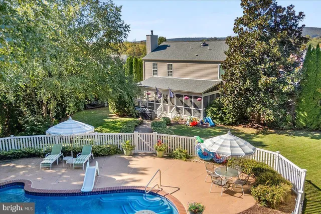 $674,900 | 205 Ivy Hill Drive, Middletown, MD 21769