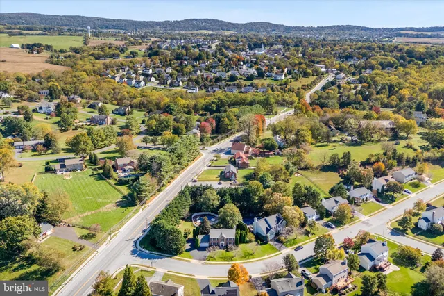 $674,900 | 205 Ivy Hill Drive, Middletown, MD 21769