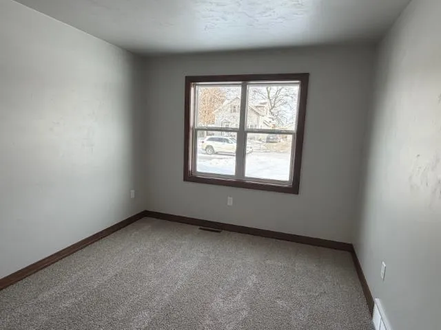 $439,000 | 1921 Lone Grove Avenue, Green Bay, WI 54303