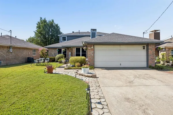 $375,000 | 1316 Cy Blackburn Circle, Dallas, TX 75217