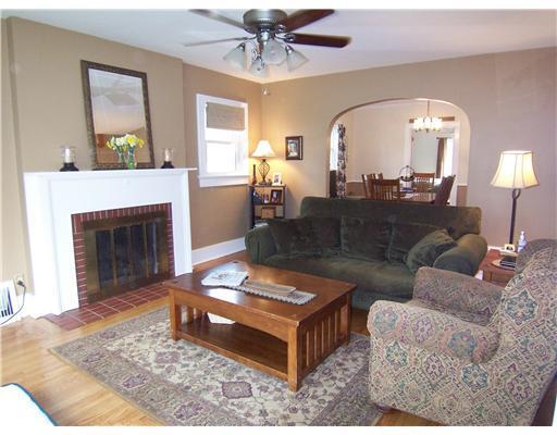 105 North Kensington Place Springfield, OH 45504 - Photo 3 of 12