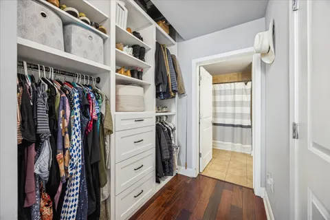 $925,000 | 360 Nueces Street, Unit 4009, Austin, TX 78701