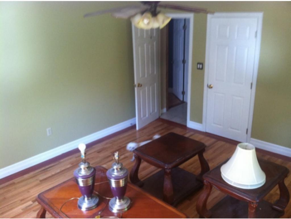 454 East Dunbarton Road Goffstown, NH 03045 - Photo 12 of 35