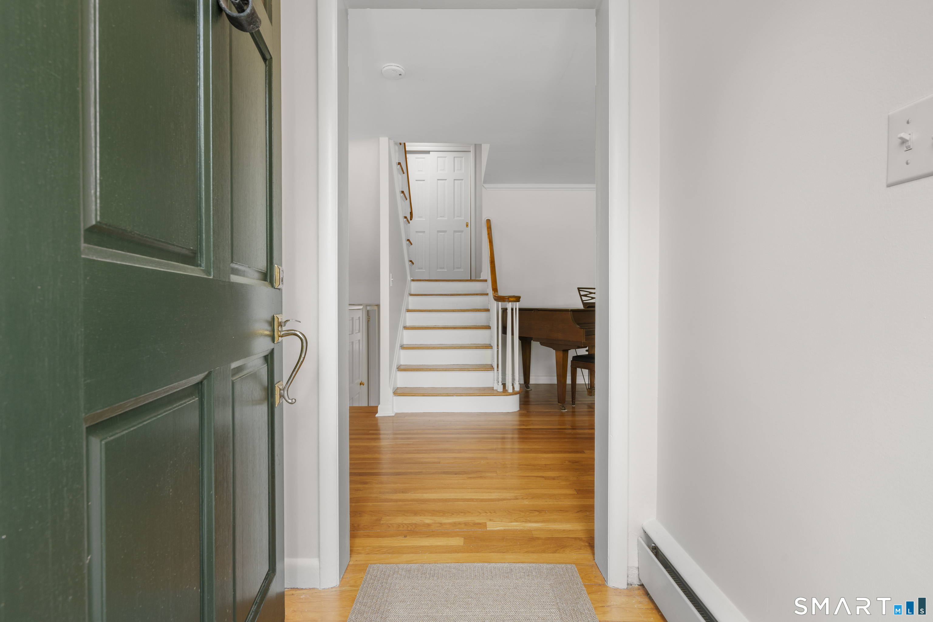 73 Wolfpit Road Wilton, CT 06897 - Photo 2 of 34