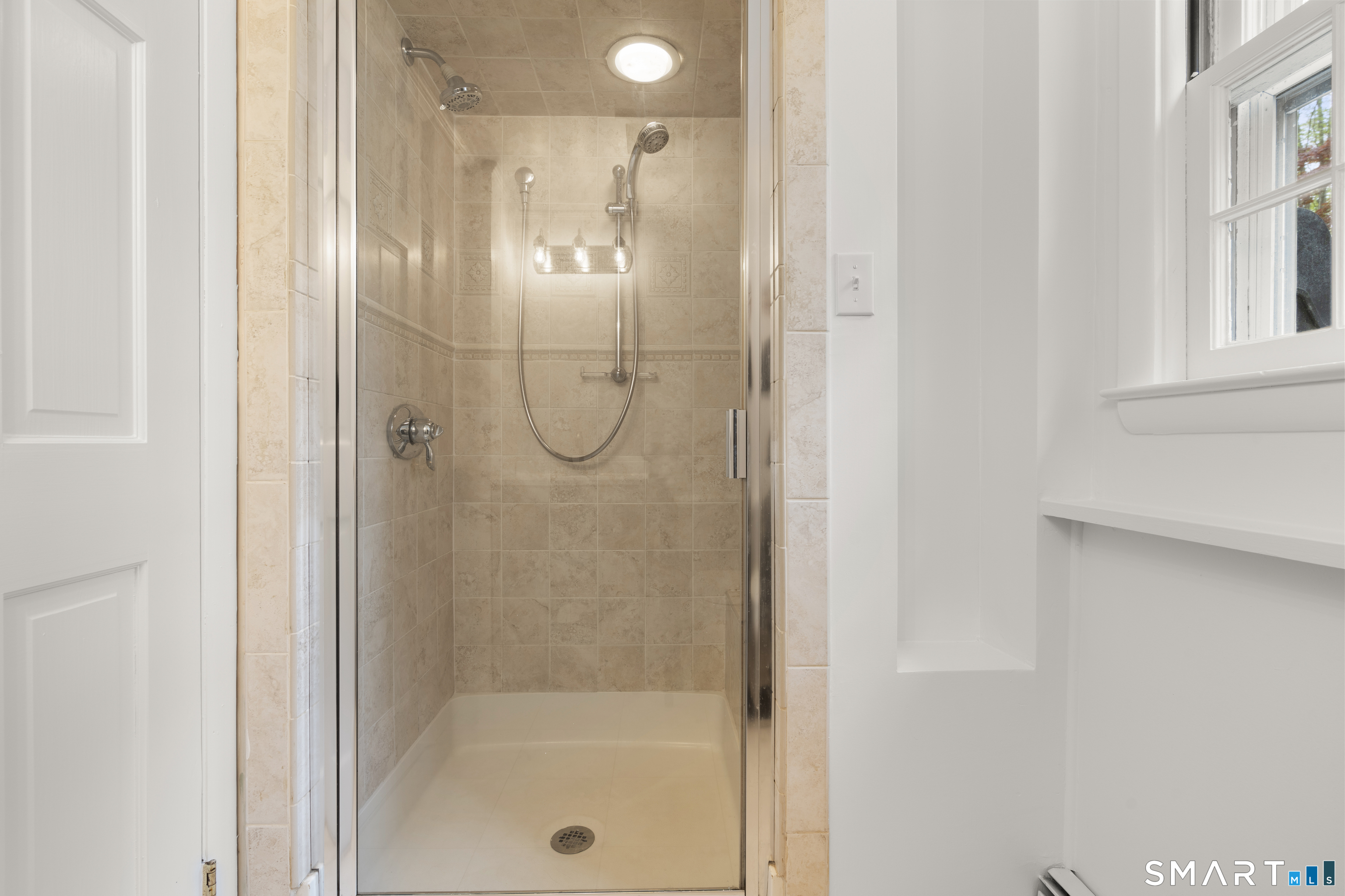 73 Wolfpit Road Wilton, CT 06897 - Photo 25 of 34