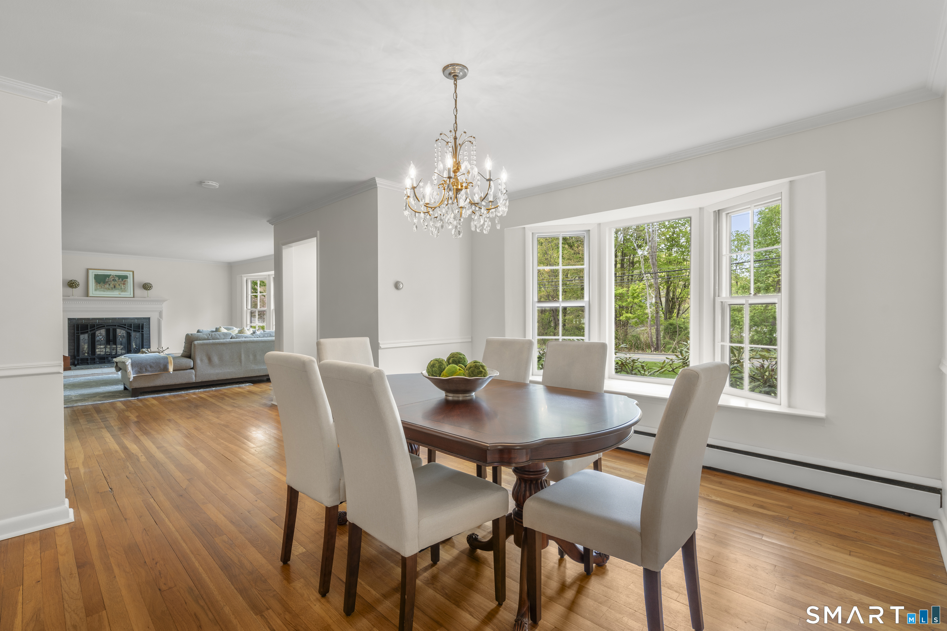 73 Wolfpit Road Wilton, CT 06897 - Photo 5 of 34