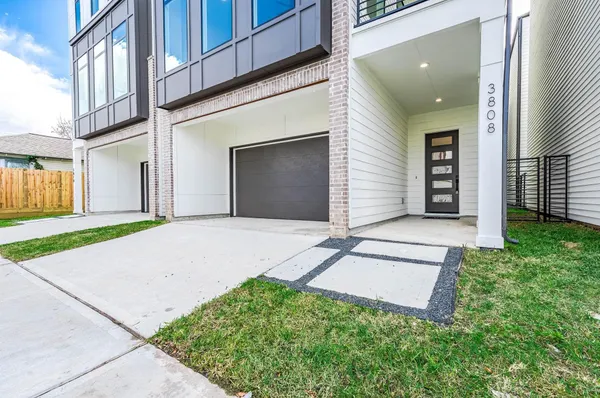 $2,950 | 3805 Coyle Street, Houston, TX 77003