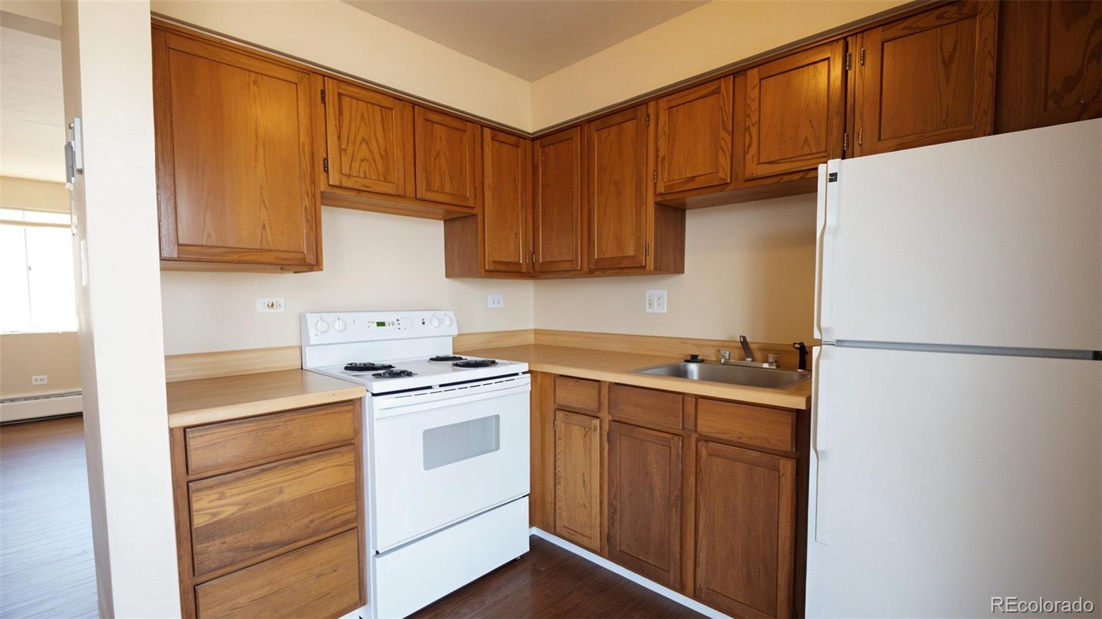7110 Stuart Street Westminster, CO 80030 - Photo 6 of 16