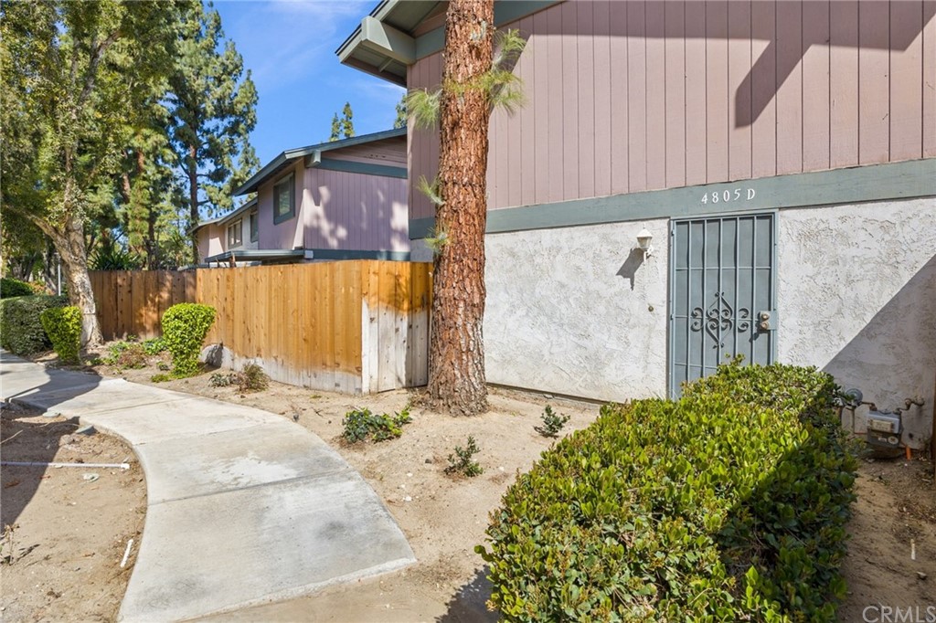4805 Jackson Street, Unit D Riverside, CA 92503 - Photo 1 of 1 a view of a house with a snow on the wall
