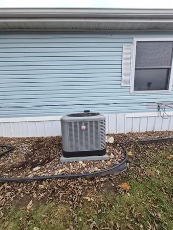 $149,995 | 1510 14th Street, Hazel Green, WI 53811