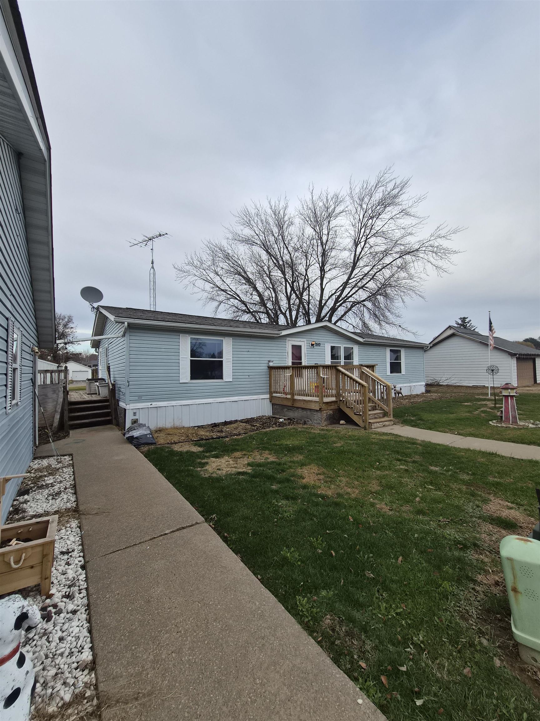 1510 14th Street Hazel Green, WI 53811 - Photo 13 of 31