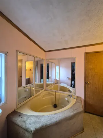 $149,995 | 1510 14th Street, Hazel Green, WI 53811