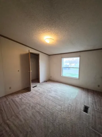 $149,995 | 1510 14th Street, Hazel Green, WI 53811