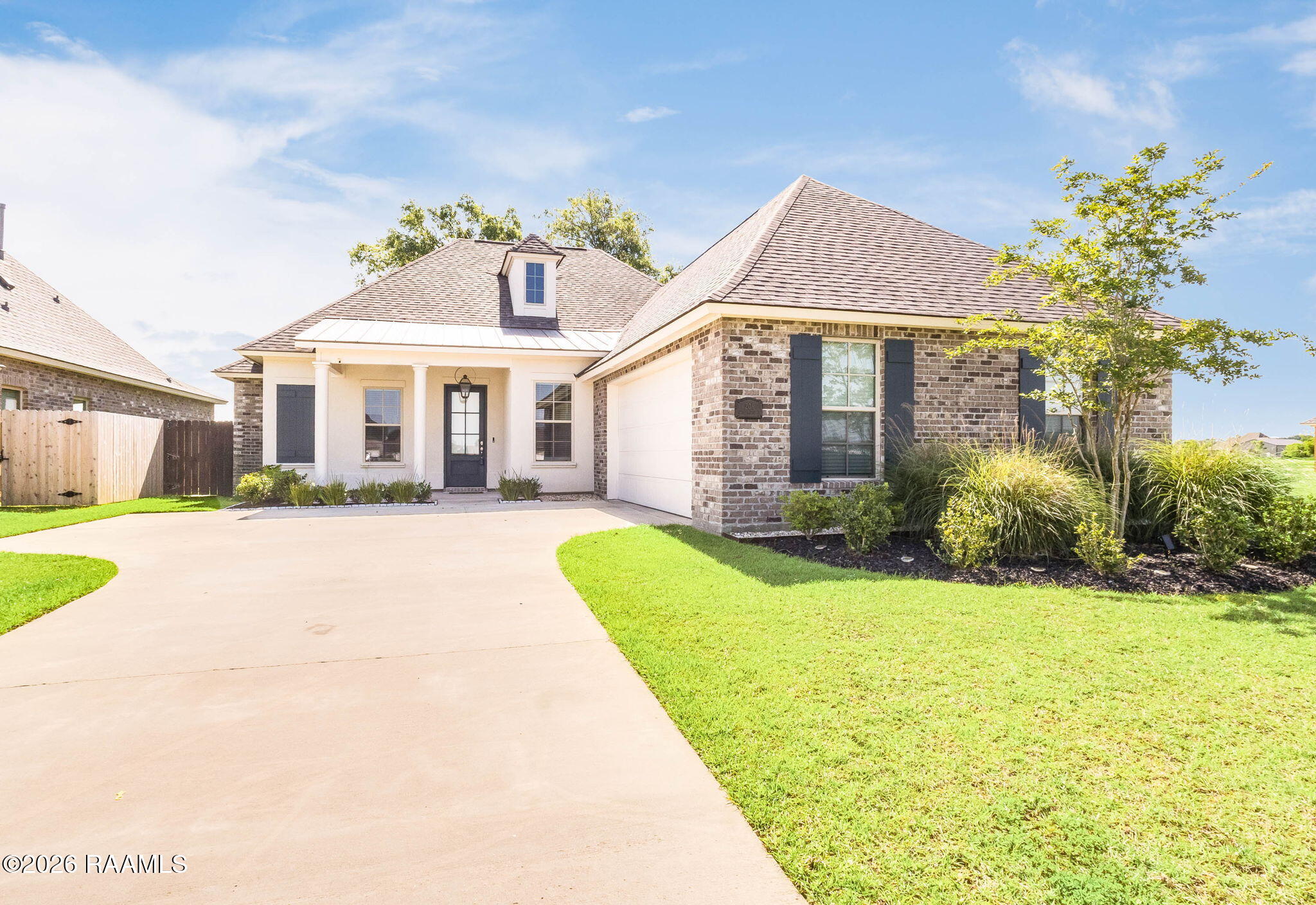 209 Sweet Harvest Road Youngsville, LA 70592 - Photo 1 of 20 1-web-or-mls-209 sweet harvest-1
