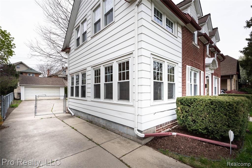 1135 Nottingham Road Grosse Pointe Park, MI 48230 - Photo 20 of 21