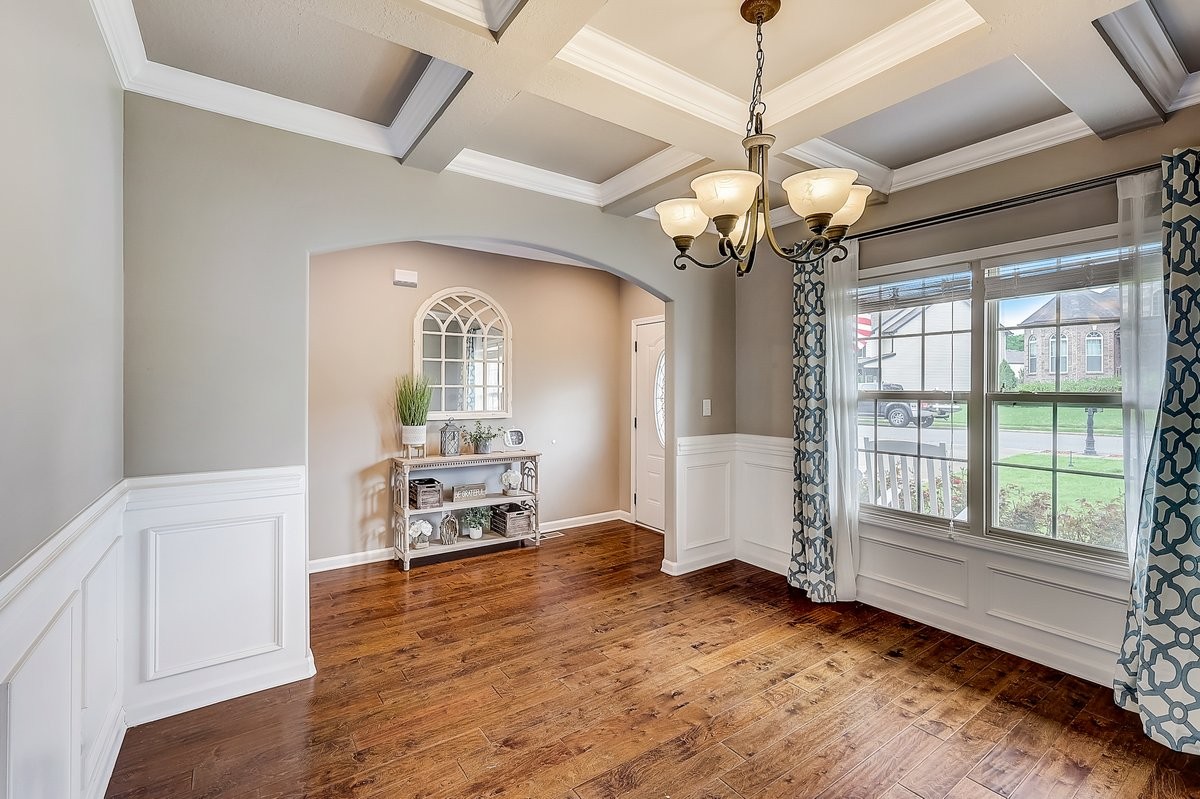 1567 Raven Road Clarksville, TN 37042 - Photo 4 of 40 Gallery Image 4