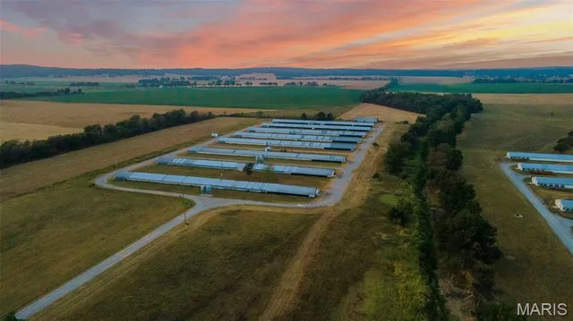 $524,000 | 1369 County Highway, Benton, MO 63736