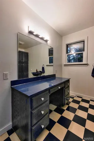 $524,000 | 1369 County Highway, Benton, MO 63736