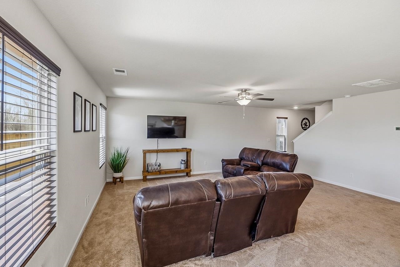 2182 Southlea Drive Inman, SC 29349 - Photo 5 of 32