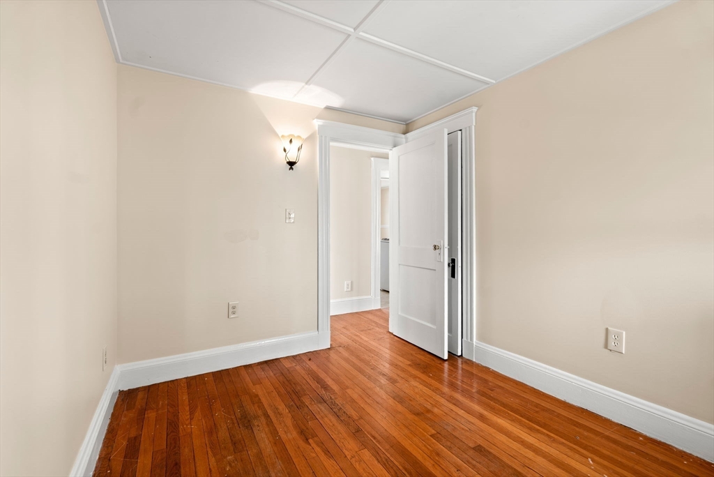 74 Myrtle Street Lynn, MA 01905 - Photo 25 of 37