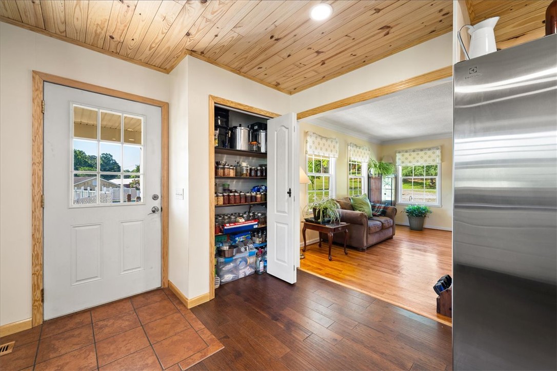 163 Yates Road Liberty, SC 29657 - Photo 14 of 50