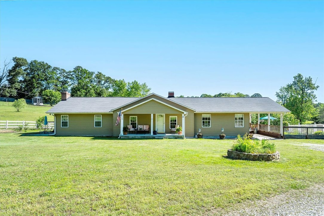 163 Yates Road Liberty, SC 29657 - Photo 2 of 50