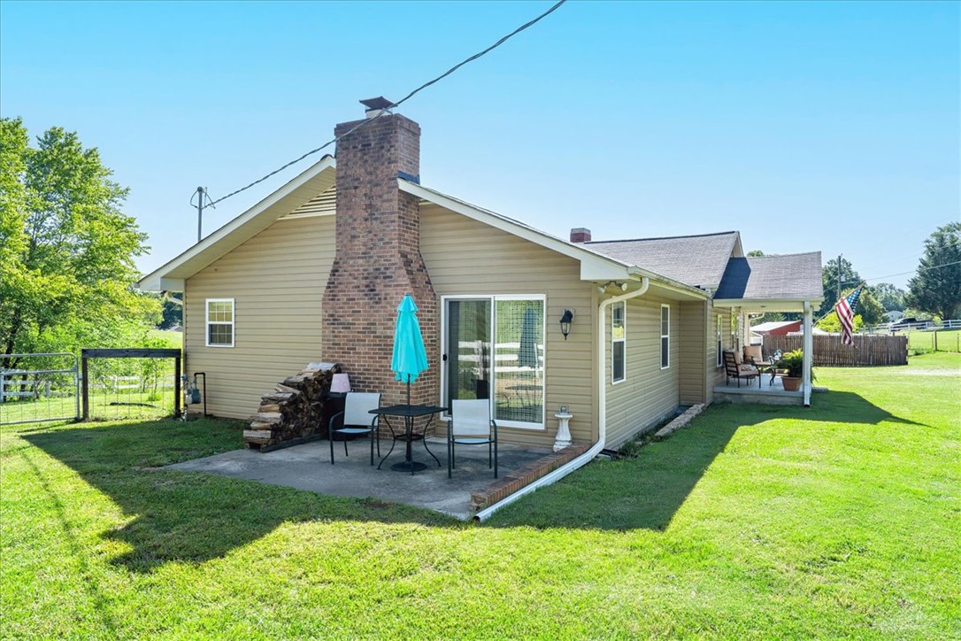 163 Yates Road Liberty, SC 29657 - Photo 4 of 50