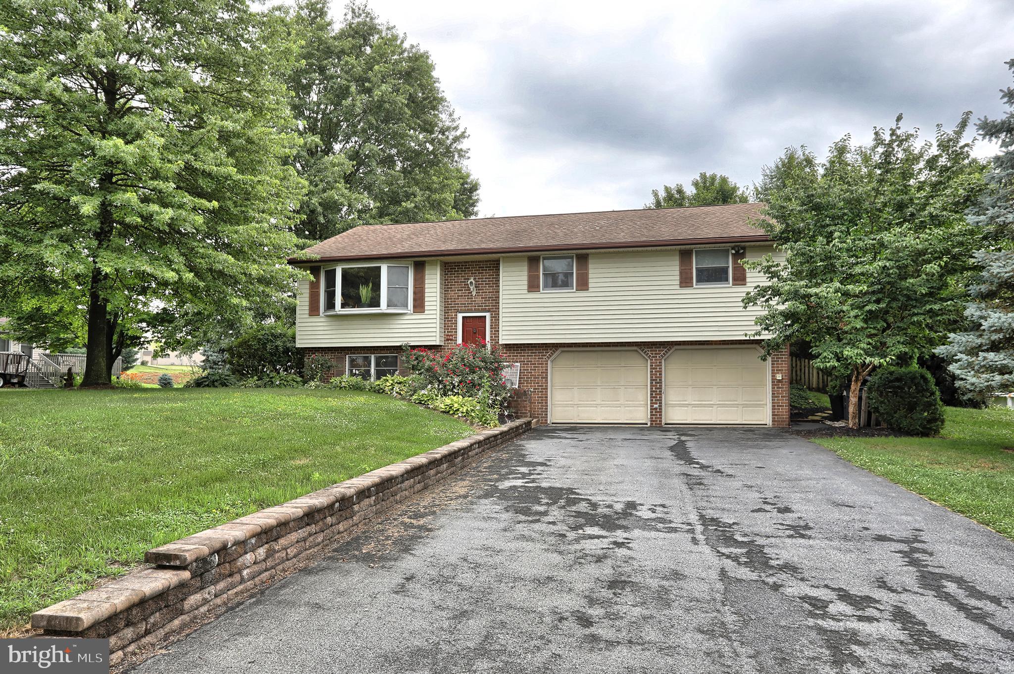 1535 Campus Road Elizabethtown, PA 17022 - Photo 2 of 46 Gallery Image 2