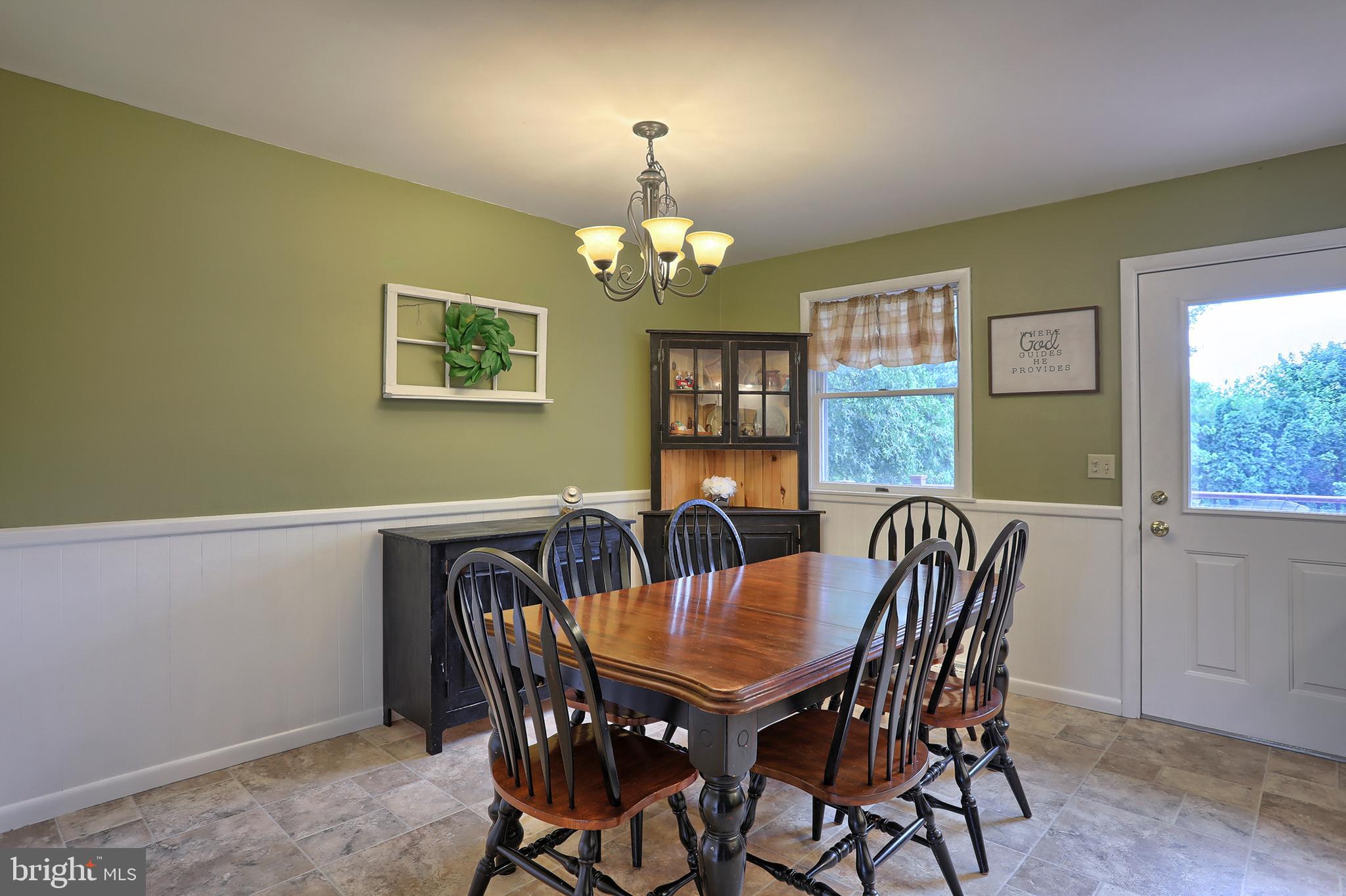 1535 Campus Road Elizabethtown, PA 17022 - Photo 12 of 46 Gallery Image 12