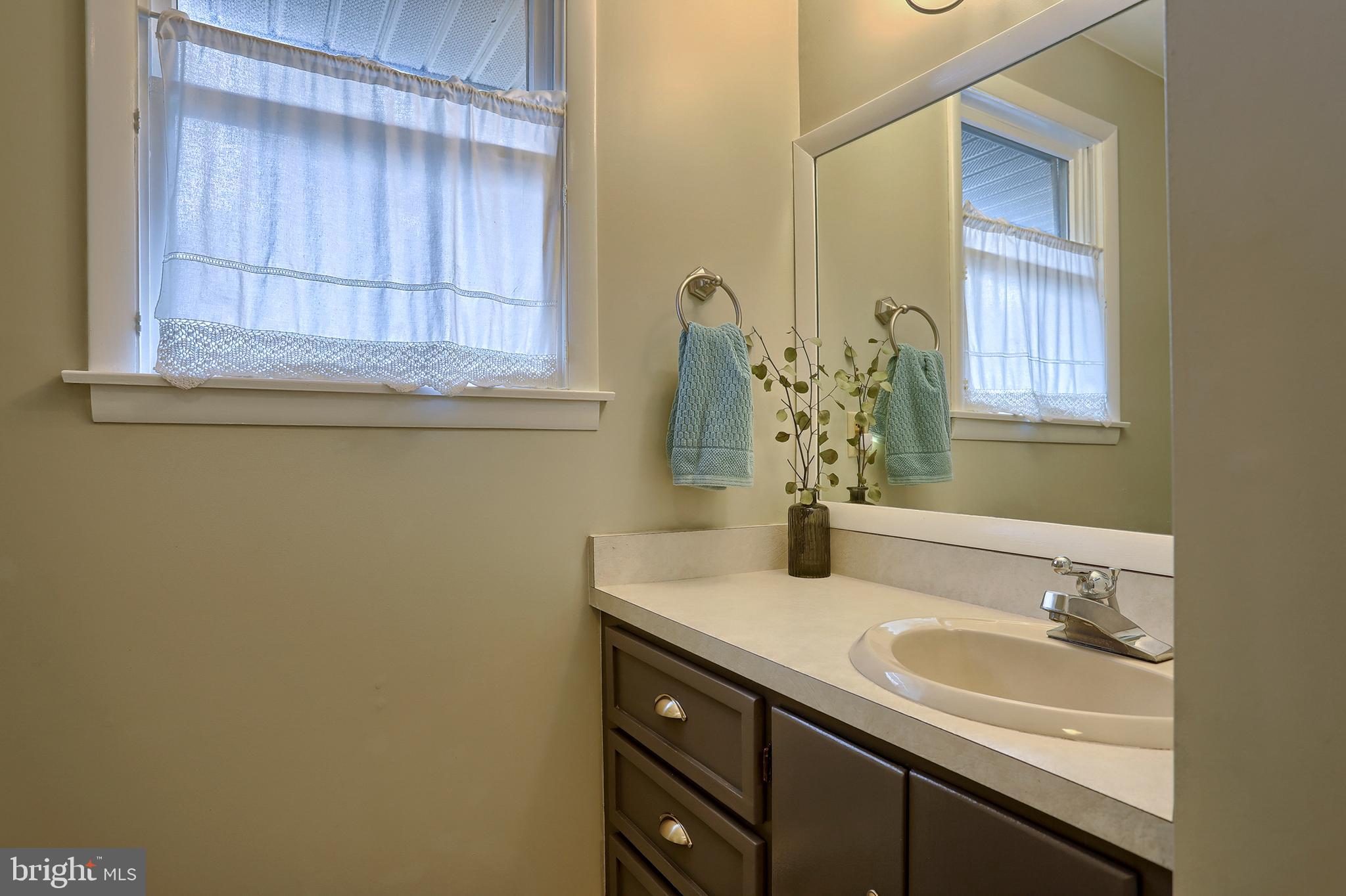 1535 Campus Road Elizabethtown, PA 17022 - Photo 15 of 46 Gallery Image 15