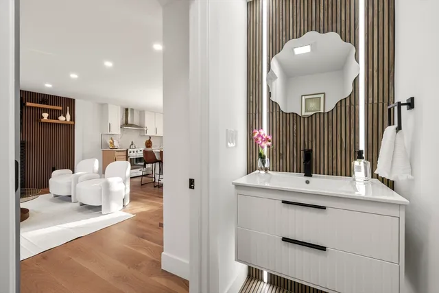 $949,900 | 290 Park Street, North Reading, MA 01864