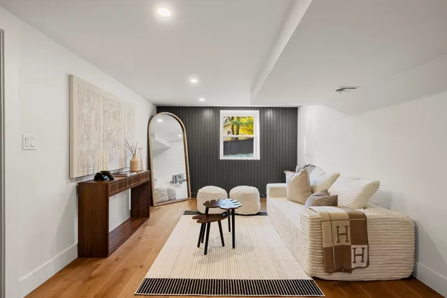 $949,900 | 290 Park Street, North Reading, MA 01864