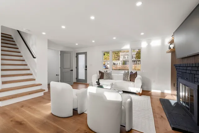 $949,900 | 290 Park Street, North Reading, MA 01864