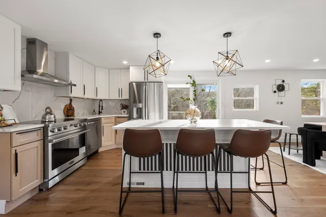 $949,900 | 290 Park Street, North Reading, MA 01864